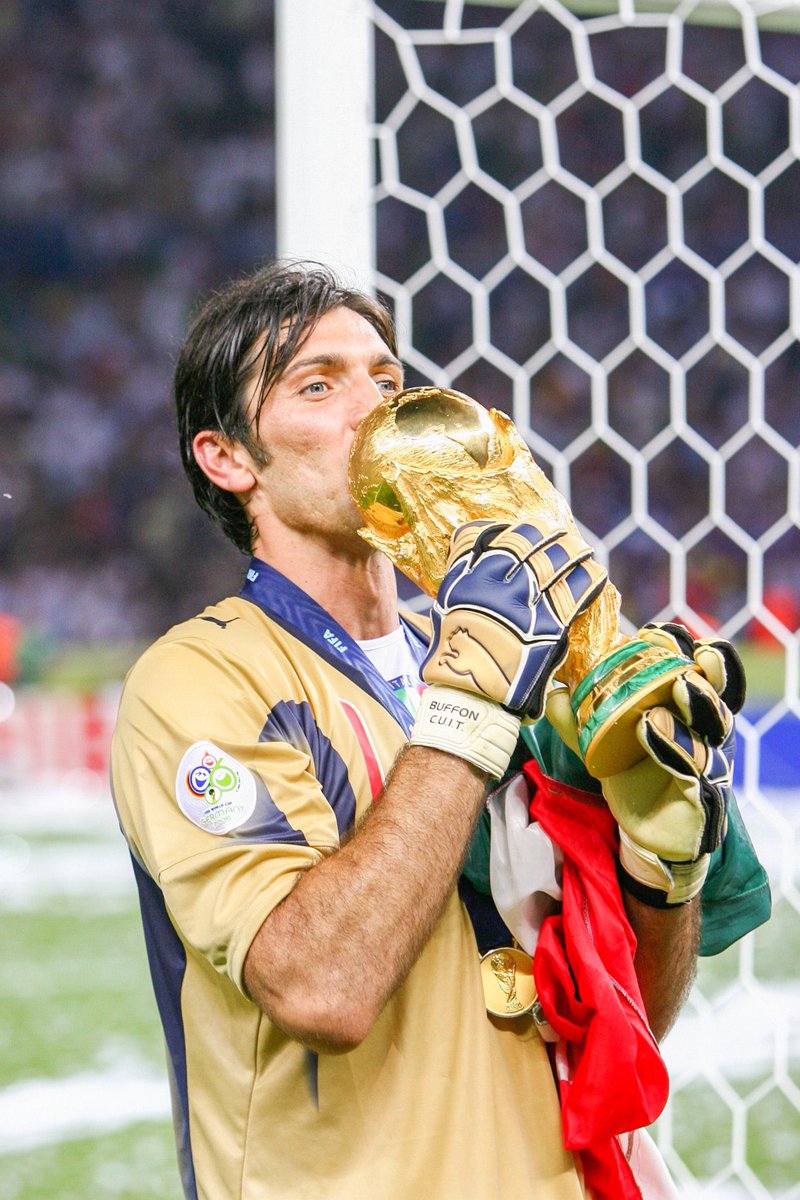 Football Pictures That Go Hard (@hardfootypix) on Twitter photo 
