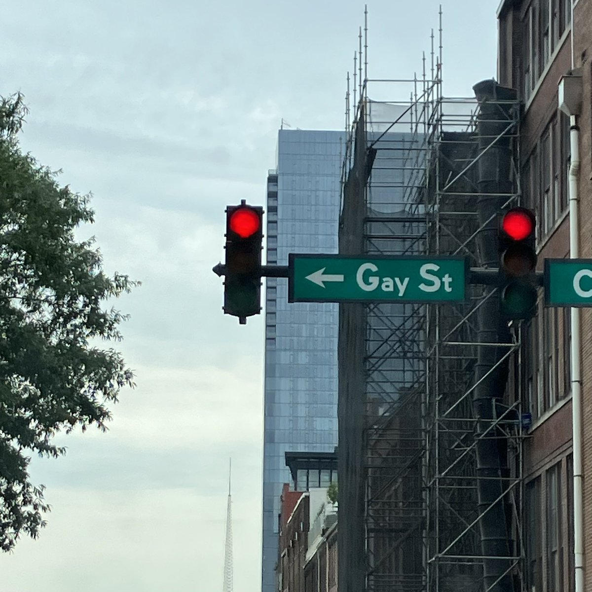 HeartAttackMane's tweet photo. Pretty badass Nashville has a whole street for Heart Attack Man fans https://t.co/GxbuuiG3tq