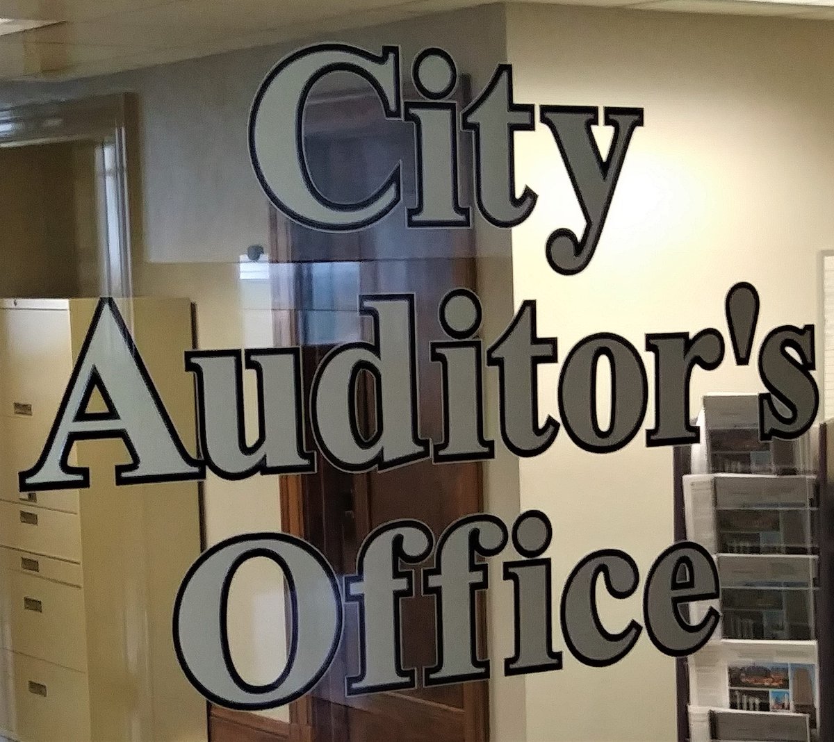 KCMOCityAuditor's tweet image. We have 9 #performanceaudits in progress, incl 1 nearing the finish line &amp;amp; 1 just starting.

What @KansasCity depts/programs/activities are #localgov #auditors evaluating?

Our monthly rpt has the answers bit.ly/43TM12A.