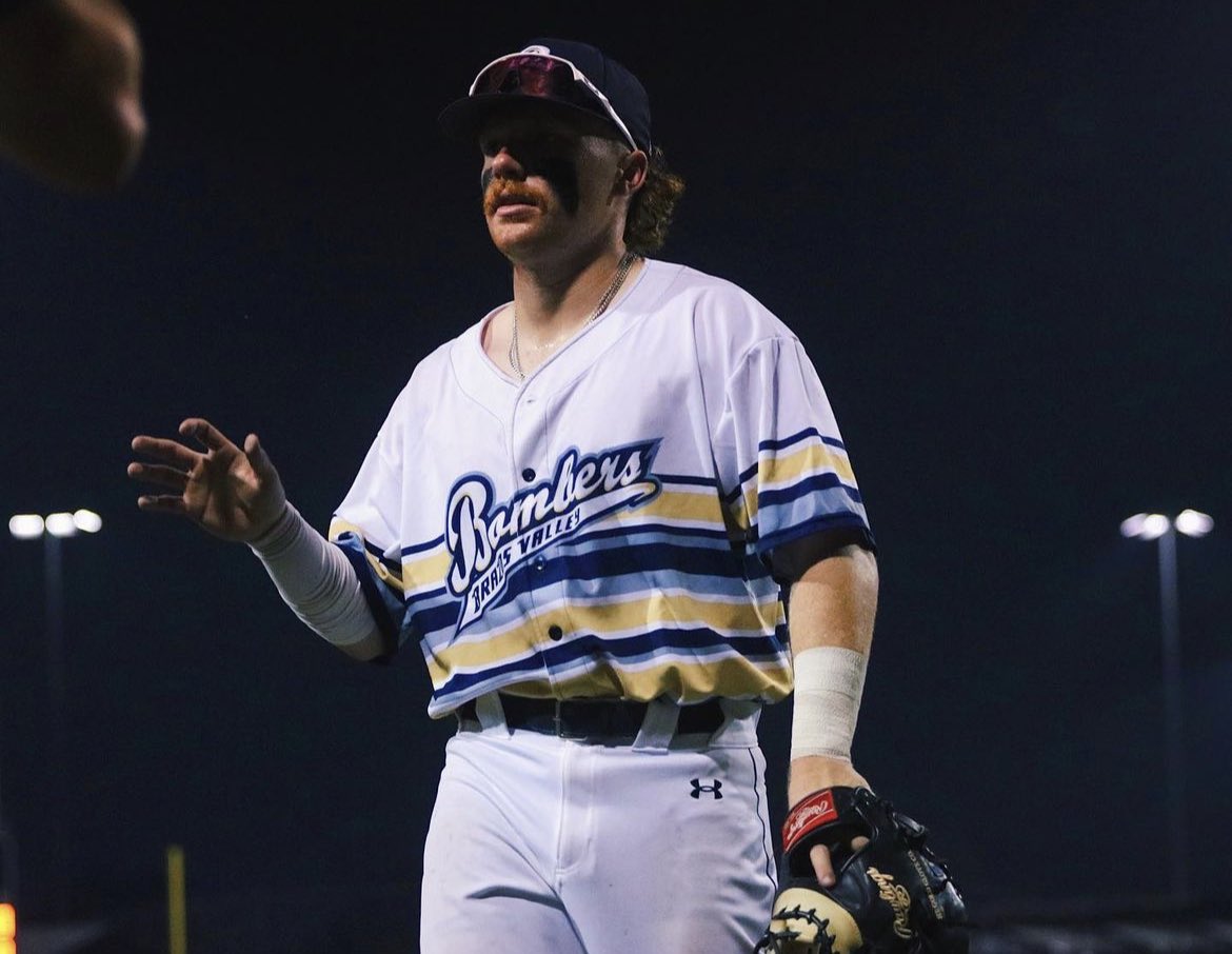 The @bv_bombers are one win away from the @TCLBaseball championship, as they play Game 2 of their Semifinal Round Series against the @BRRougarou back at home.

ALL TCL Team member @masonpeters0 will be on the bump 

7:05 pm ct
🎧 @Zone1150 @Savagenick99 
radioaggieland.com