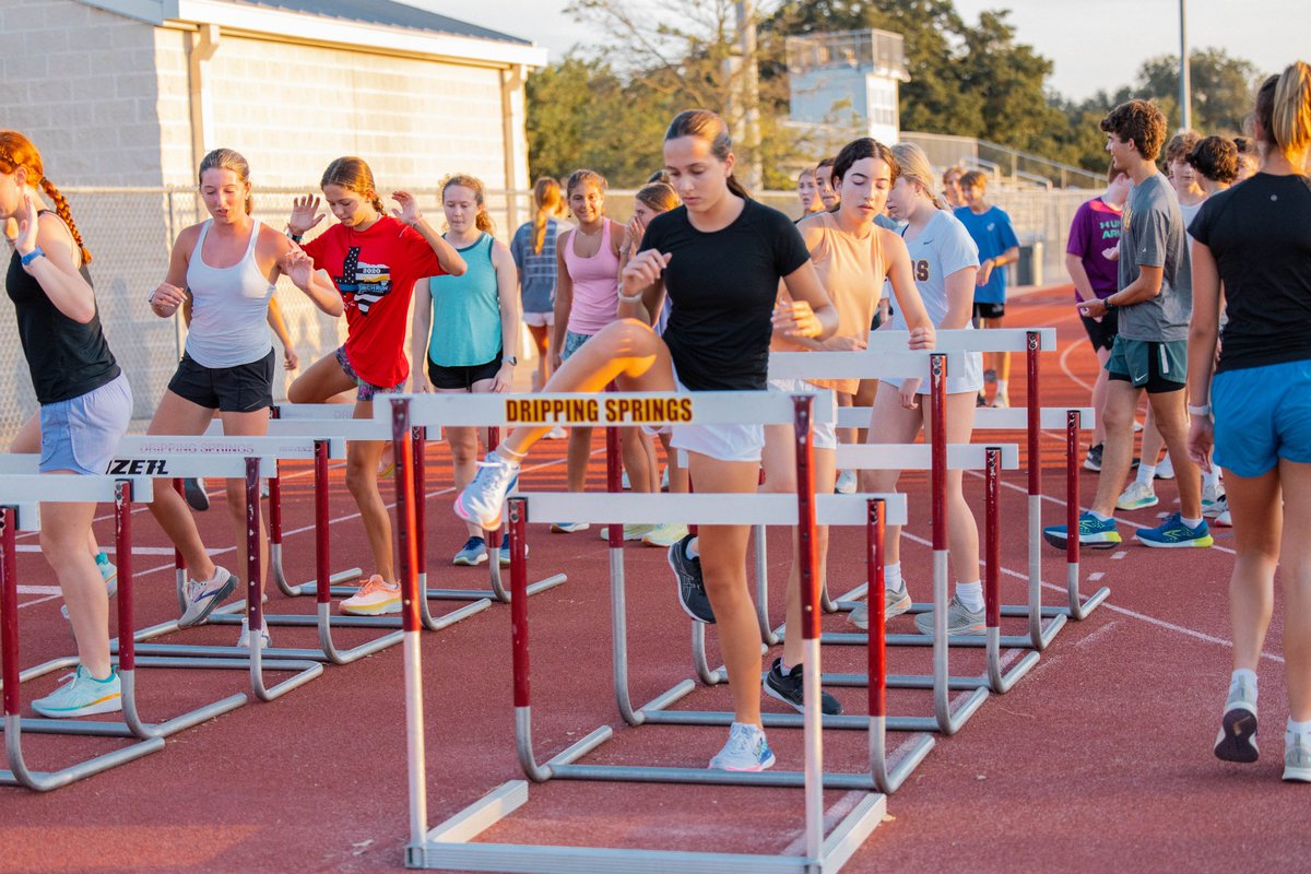 DSISD's tweet photo. OFF AND RUNNING!🏃💨

The Tiger cross country teams are back on campus getting ready for the start of the 2023 season, which begins Aug. 25! Both teams return a wealth of talent &amp; welcome in some promising newcomers. We're excited to see what they accomplish this fall! #iamDSISD https://t.co/4M86h4TgdV