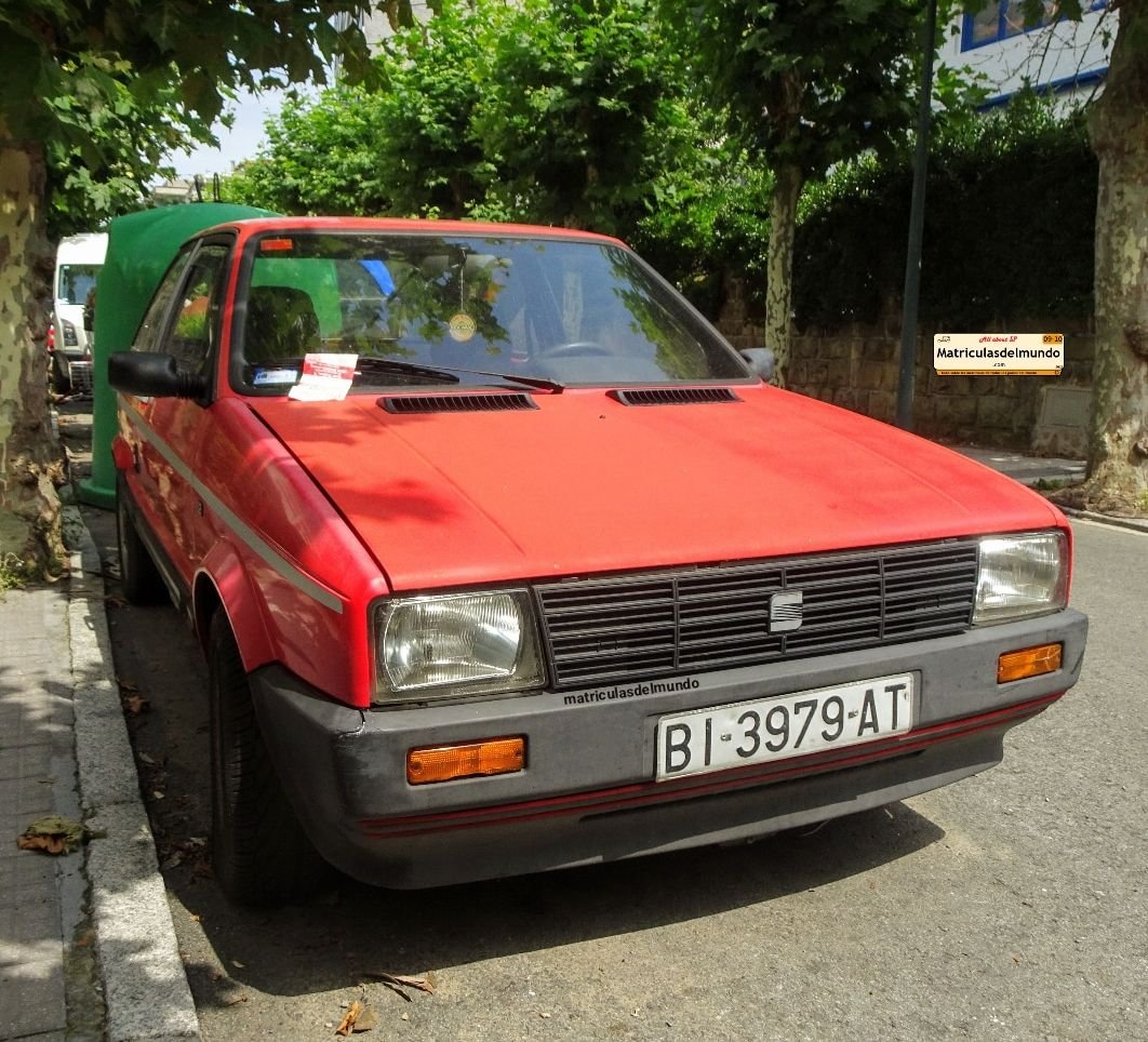 matriculasdm's tweet photo. 🇪🇦 Antigua matrícula provincial de Bizkaia/Vizcaya

👉 Hasta el 2000, las matrículas con BI identificaban a Bilbao, es decir,  ala provincia de Vizcaya/Bizkaia.

🤩 https://t.co/01hJqA2m9c

#matriculasdelmundo #spanishplates #bilbao #licenseplate https://t.co/R9t4hMY1km