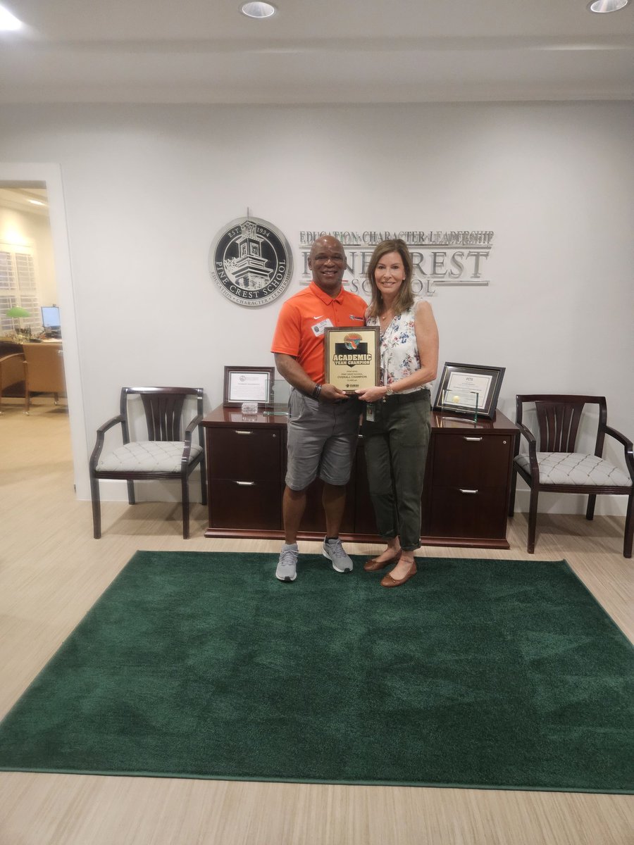 Congratulations Pine Crest School and Dr. Dana Markham on winning the FHSAA Overall Academic Team Champion award for Class 4A.