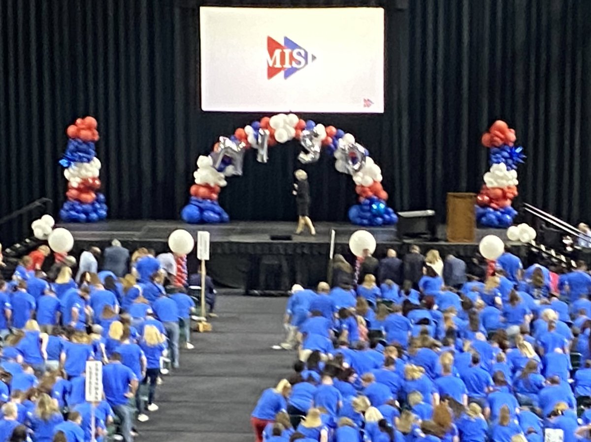 Wesley_A_Torres's tweet photo. Thank you to @DrSDHoward for a great kickoff to the 2023-2024 school year!  Convocation was a huge success! #MISDProud https://t.co/TtjUctZctN