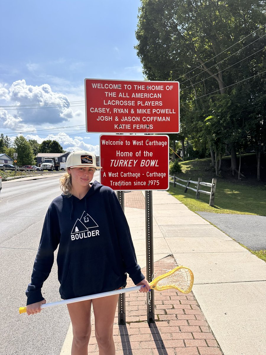caseypowell22's tweet photo. Took Bella back to where it all started. West Carthage,NY. Home of the Comets. #ctown #hickswithsticks https://t.co/uBomyMiib2