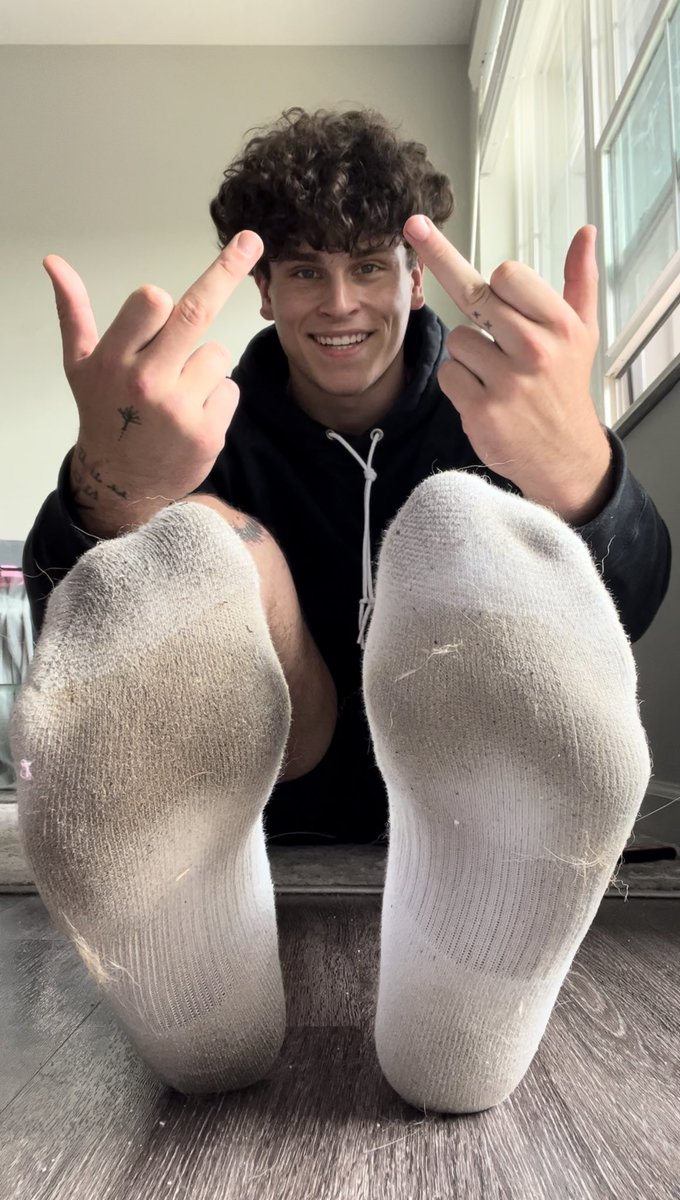 Alpha Connor 💸 tweet media