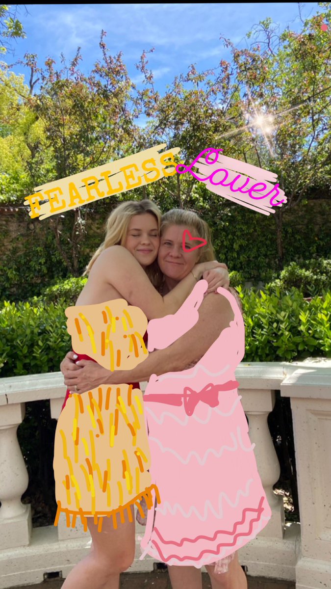 LilaSim30033988's tweet photo. @ErasTourResell I HOPE I CAN TAKE MY MOM TO TAYLOR SWIFTTTTTTT🙏🤠 https://t.co/7BXpOBG8Ca