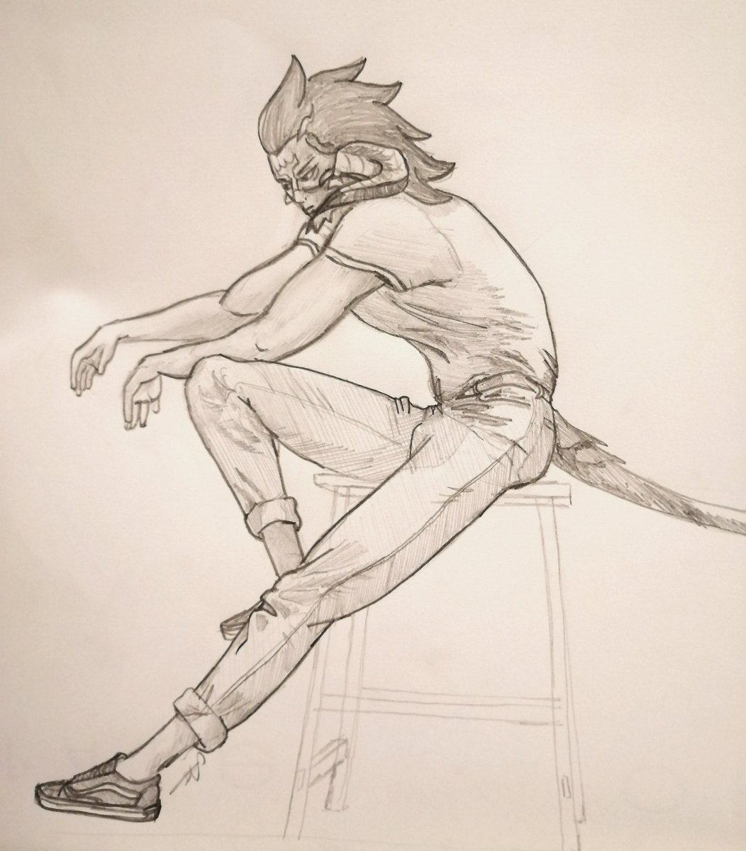 Fuku_drw's tweet photo. Late sketch
#FFXIV #ffxivdrawing #FFXIVART #auramaleffxiv https://t.co/G2f4XnlgIE