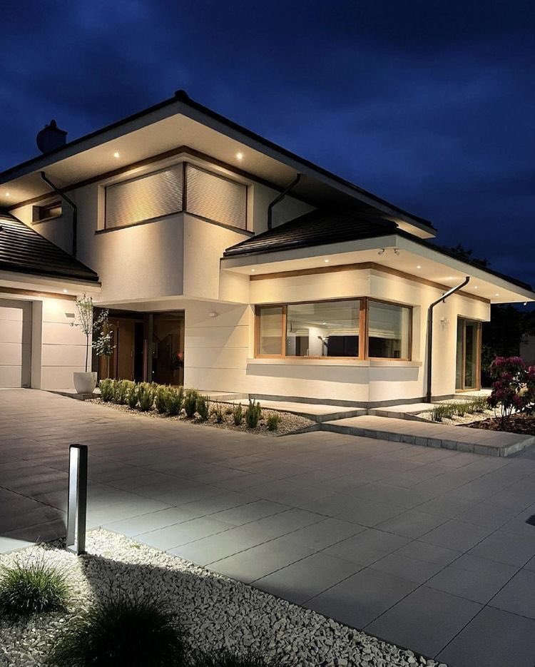 INTERIORPORN1's tweet image. this mansion is a MOOD