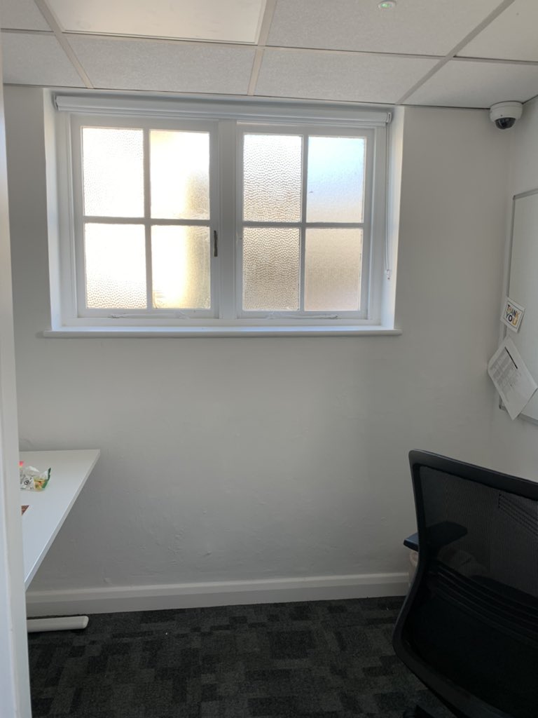 bbswindowblinds's tweet photo. Another day in the summer holidays, another school installation…this time in Nottingham. 

Roller blinds installed through various rooms in this primary school for lockdown protocol.

#bbsblinds #rollerblinds #commercialblinds #blinds #schoolblinds https://t.co/ZysfbeBG3I
