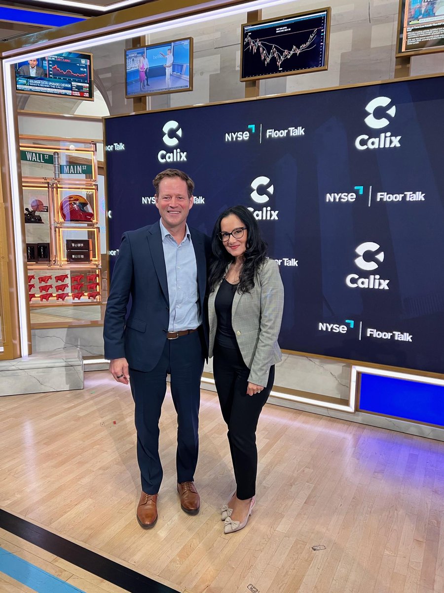 CalixHQ's tweet photo. Behind the scenes at the NYSE with Michael Weening, President and CEO of Calix! 📸

Michael shared insights with @JudyKShaw, Host of NYSE Floor Talk, on Calix’s mission, the market opportunities for broadband, &amp; the future of internet connectivity.

Stay tuned for the interview! https://t.co/lHBzWDhDnk