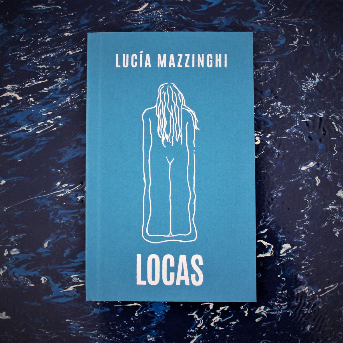 notastansolo's tweet image. En la fed #Fed #librosartesanales #locas #luciamazzinghi