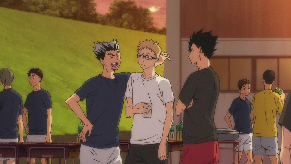 개인적인 최고의 여름장르는 <하이큐 세컨드 시즌> 여름합숙편 에피소드들임 더위에 뻗어있고만 싶은 지금 이 시기에 꼭 봐 줘야 함 지긋지긋하고...