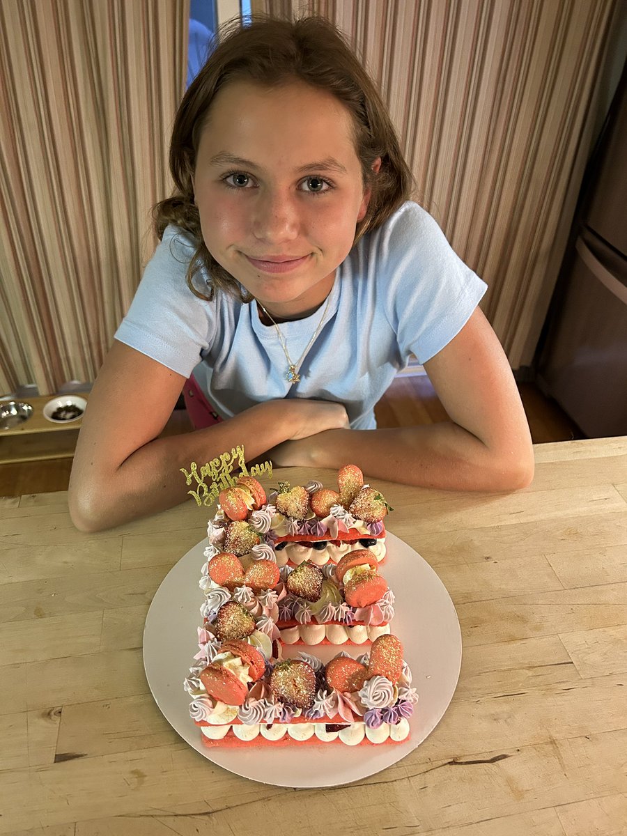 laaloosh's tweet photo. @ErasTourResell My daughters bday was yesterday….hoping to surprise her with tickets!! https://t.co/HXZBd5Up9q