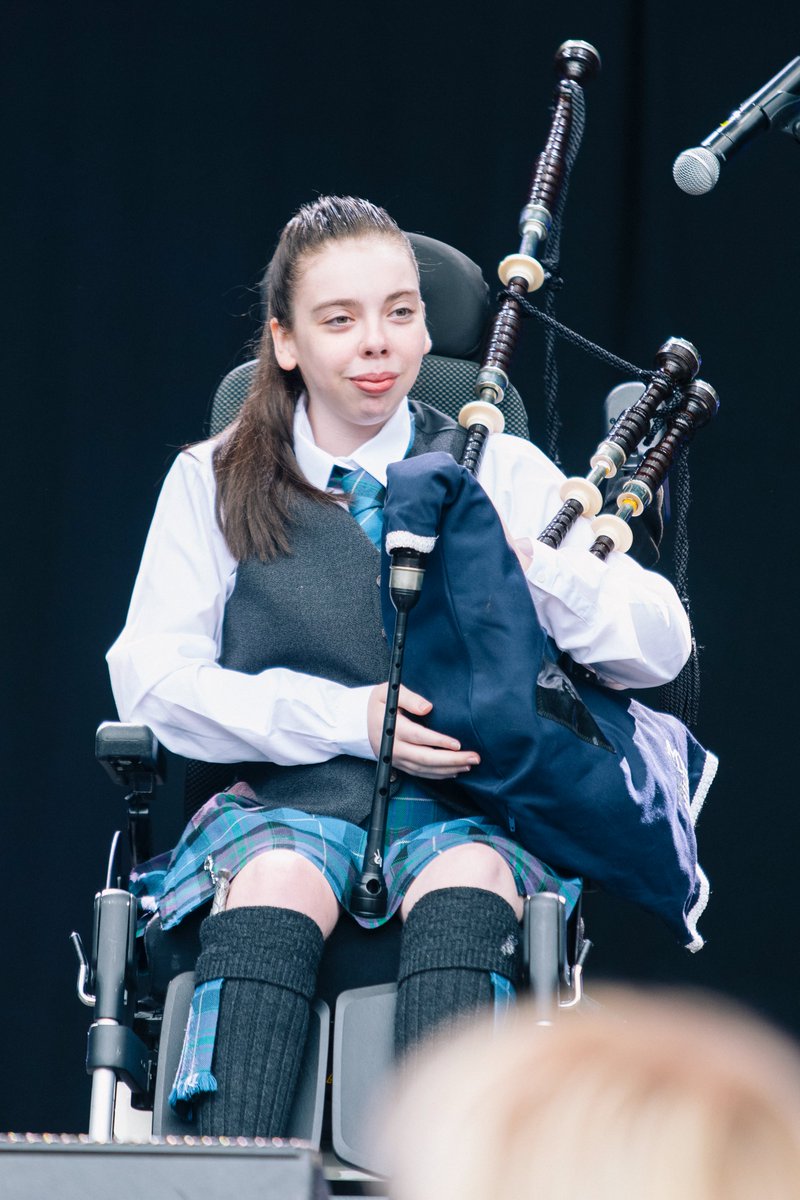 "HERE WE..."

We have officially 𝐎𝐏𝐄𝐍𝐄𝐃 the 2023 UCI CYCLING WORLD CHAMPS 🌈 🙌

What an evening at George Square for the Opening Ceremony! From our Peloton Parade, to KT Tunstall bring down the hoose! It was one big party!

Now...on to something called 'cycling' tomorrow!