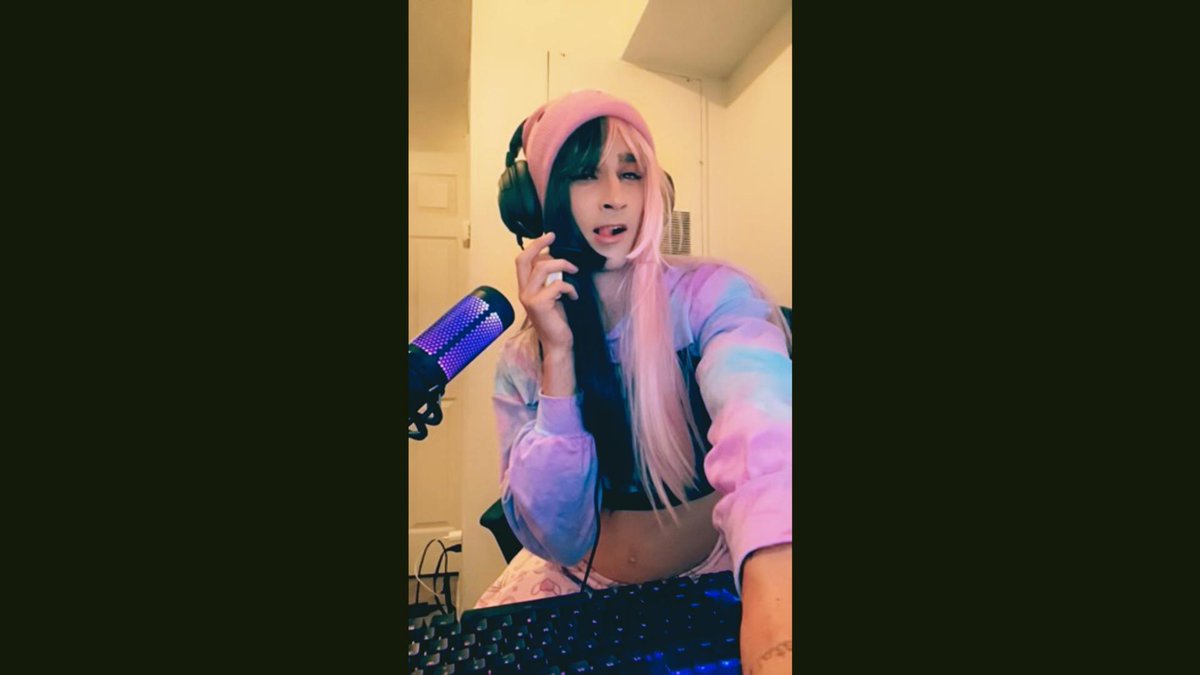 BBandZe's tweet photo. I'm your little e-boy streamer~ Hoping on to be cute before I end someone's career in COD!😈😈😆😈

#Femboy #Femboytwt #FemboyInstagram #Streamer #Twitch #Vtuber #Cute #CallofDuty https://t.co/A8iVwV4HYy
