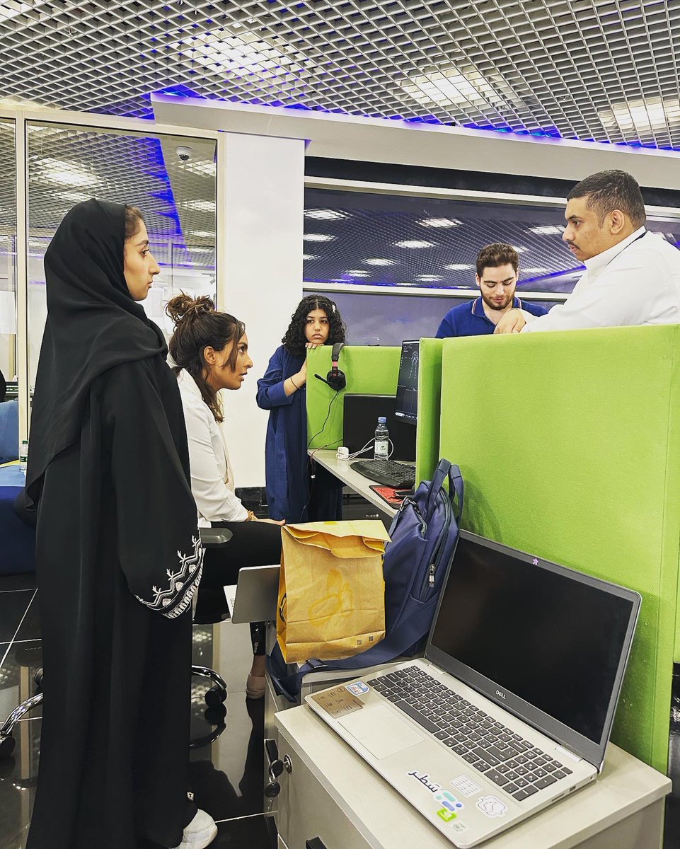 au_dimensions's tweet photo. Summer 2023 XR Bootcamp participants engaged in XR prototyping 🎮👾💻 @Alfaisaluniv @Saudi_Esports #gamedesign #gamedev https://t.co/BXYMT66XM9