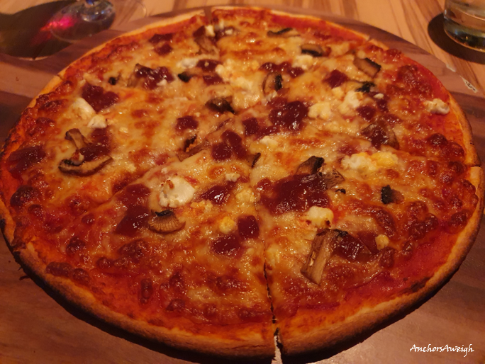 More delicious food from the Olive Grove on Iona, a tasty pizza.
@pandocruises #pandocruises #iona #cruises #cruiseship #olivegrove #pizza #travelideas #travel #holiday #travelblogger #anchorsaweigh