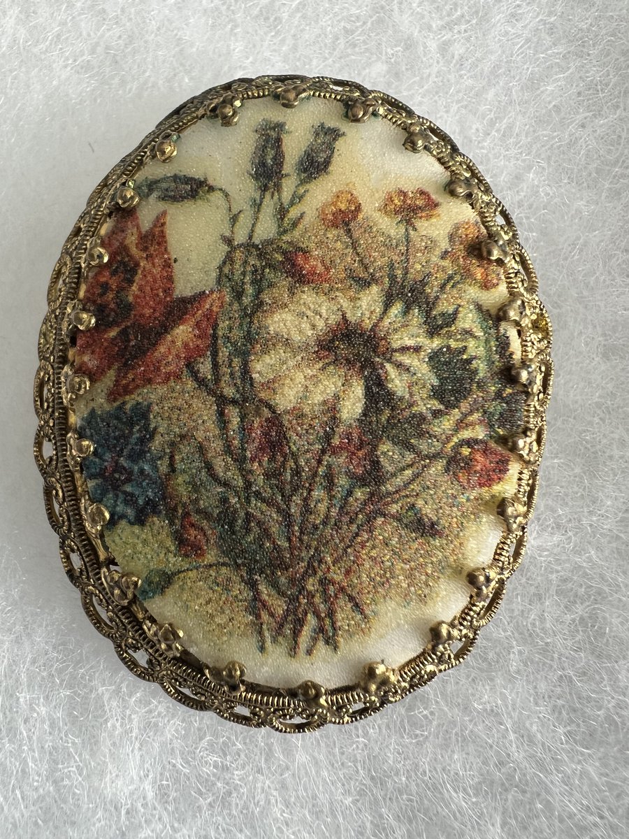 Vintage 60s Sugar Glass Stone 2' Brooch Wildflowers Lapel Pin Signed GERMANY #vintage #sugarglass #vintagejewelry #1960s #westgermany #wildflowers #vintageglass #glassjewelry #brooches #lapelpin #collectibles ebay.com/itm/2662783030… #eBay via @eBay