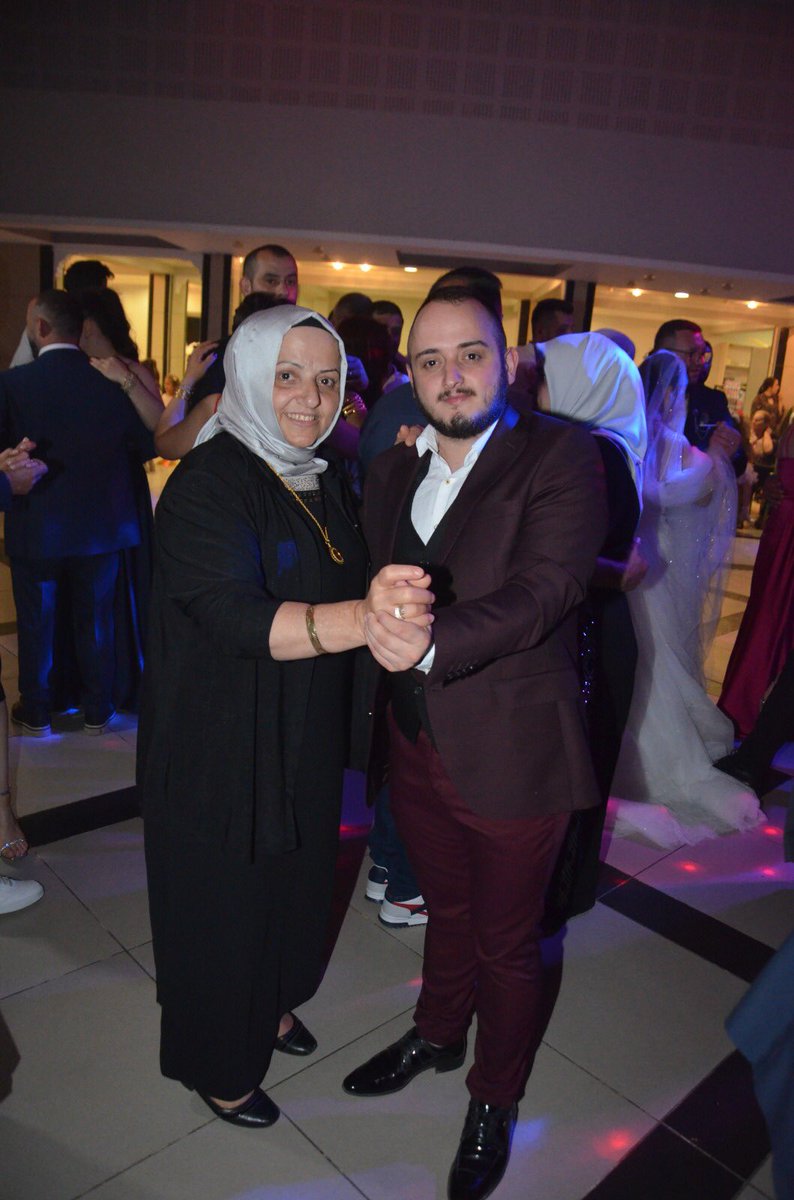 _mert08's tweet photo. Senin Kokun Başka ❤️ https://t.co/ANKj34fq1h
