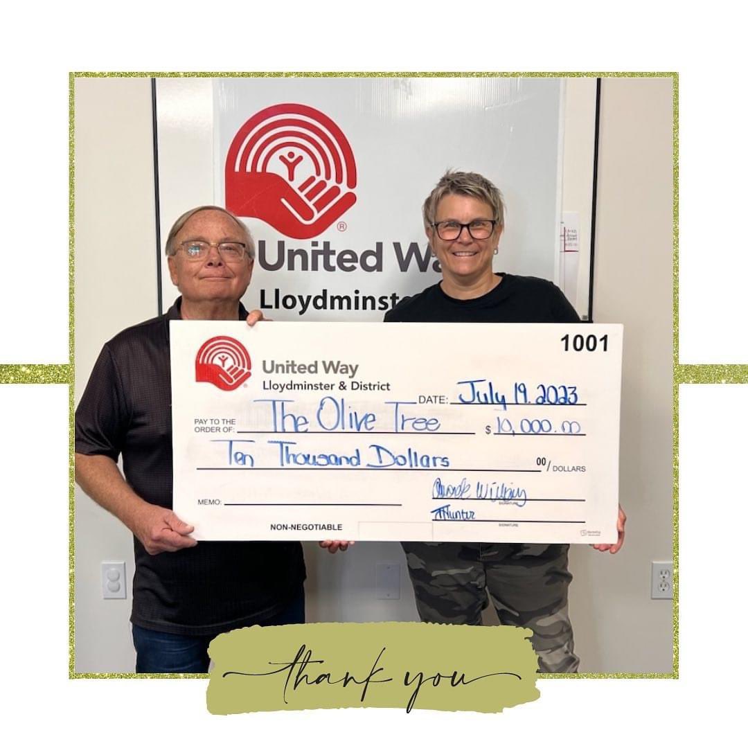 OliveTreeLloyd's tweet photo. Thank you United Way Lloydminster & District for your support! Your contribution towards our medical support program will make a significant difference in the lives of many individuals in our community! 

#thankyou#unitedwaylloydminsteranddistrict #theolivetreelloydminster #neighbourshelpingneighbours #wegettoserveyll