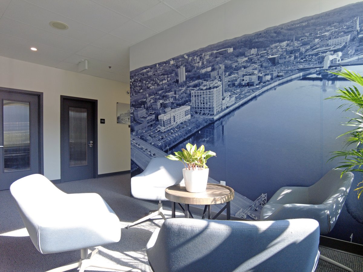 firstcolumbia's tweet photo. First Columbia is excited to share our newest #coworkingspace The Works located at 433 River Street #troyny

- private offices
- meeting rooms
- workstations + storage
- daily desks
- address packages

Visit: https://t.co/46kO14Ca8L for info for our Troy and Latham locations! https://t.co/qJGjAEmmHj