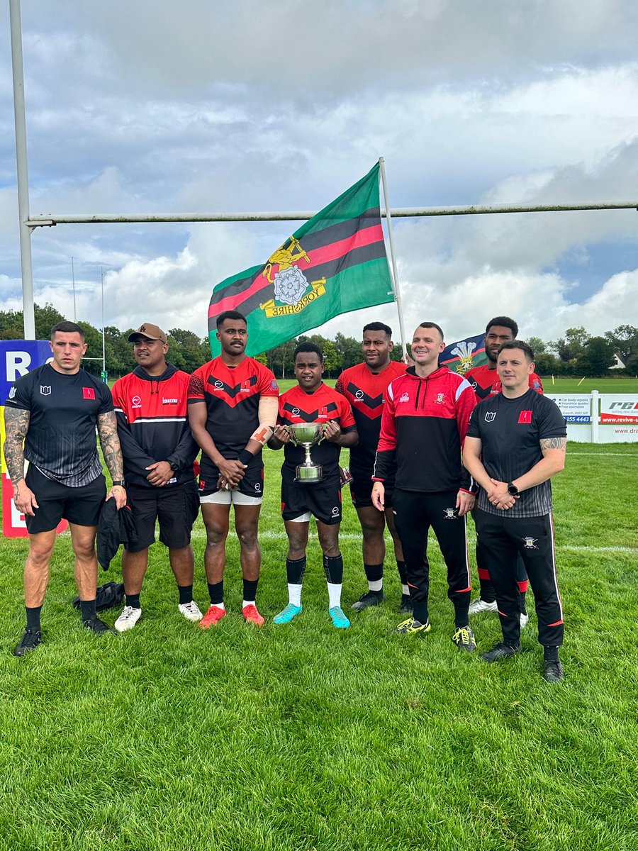 The Victorious @RYORKS_REGT contingent on this year's @ArmyRugbyLeague Lawson Cup Final! 'Fortune Favours the Brave' ... Absolutely!! 100% Bravery like no other on the field of play... Warriors all and PROUD!!! @RYORKS_REGT