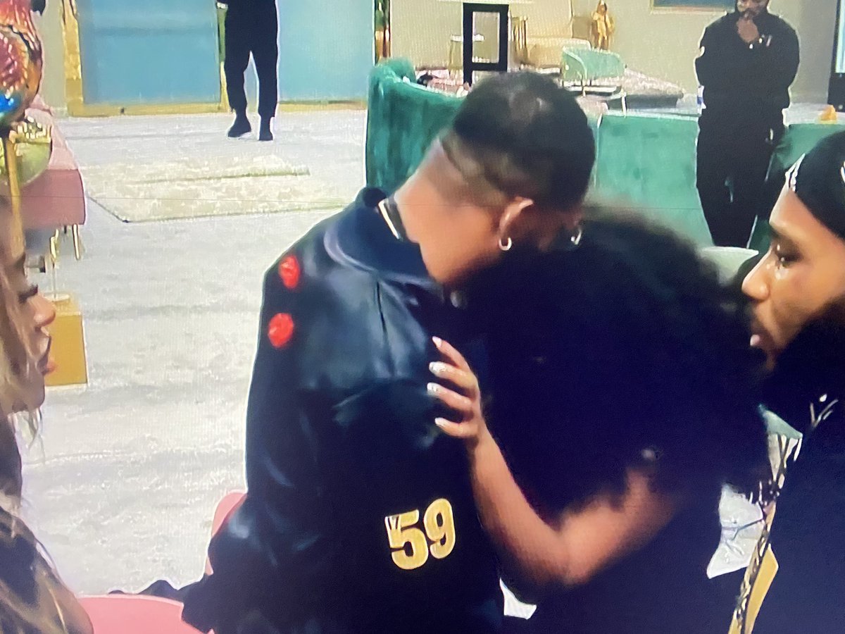 MomoTweetx's tweet photo. Love β€οΈ always #Crocee 4lif π€ The season couple π₯°
#Ceec #Cross #BBNaija #bbnaijaAllstars https://t.co/iTQ5p6PQUJ