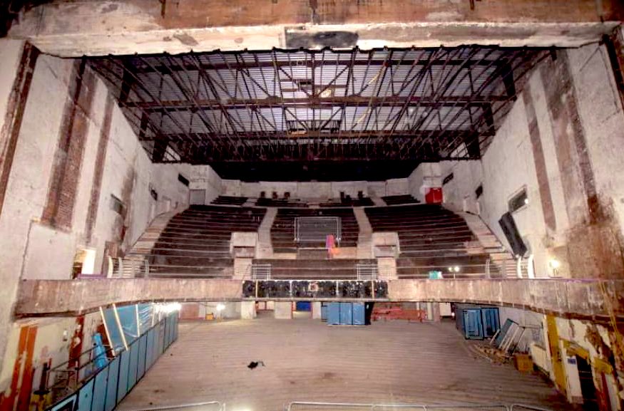 hippodrometrust's tweet photo. Looks like it’s prepped for demolition! So sad. https://t.co/OwhMvgl0Xr