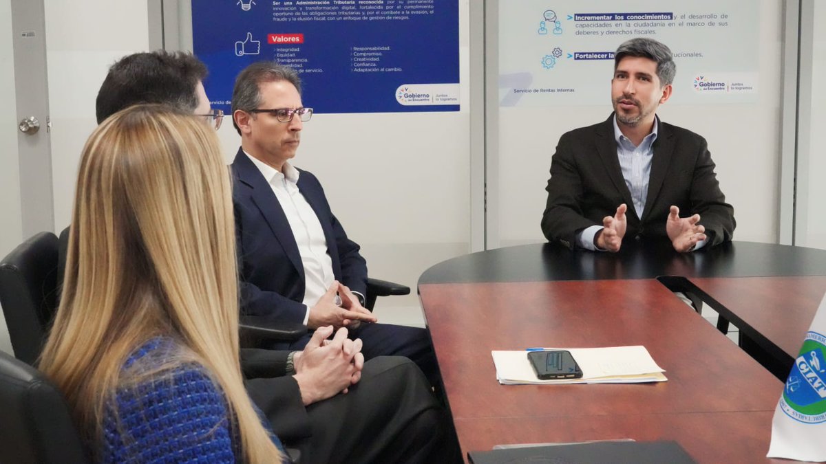 Incluimos las mejores prácticas internacionales

Nuestro Director General <a href="/FcoBrionesR/">Francisco Briones R.</a> y el Subdirector <a href="/RicardoFloresG/">Ricardo Flores</a> evaluaron, junto con la misión del <a href="/CIATorg/">Secretaría Ejecutiva</a>, la implementación de un modelo de gestión de cumplimiento tributario.