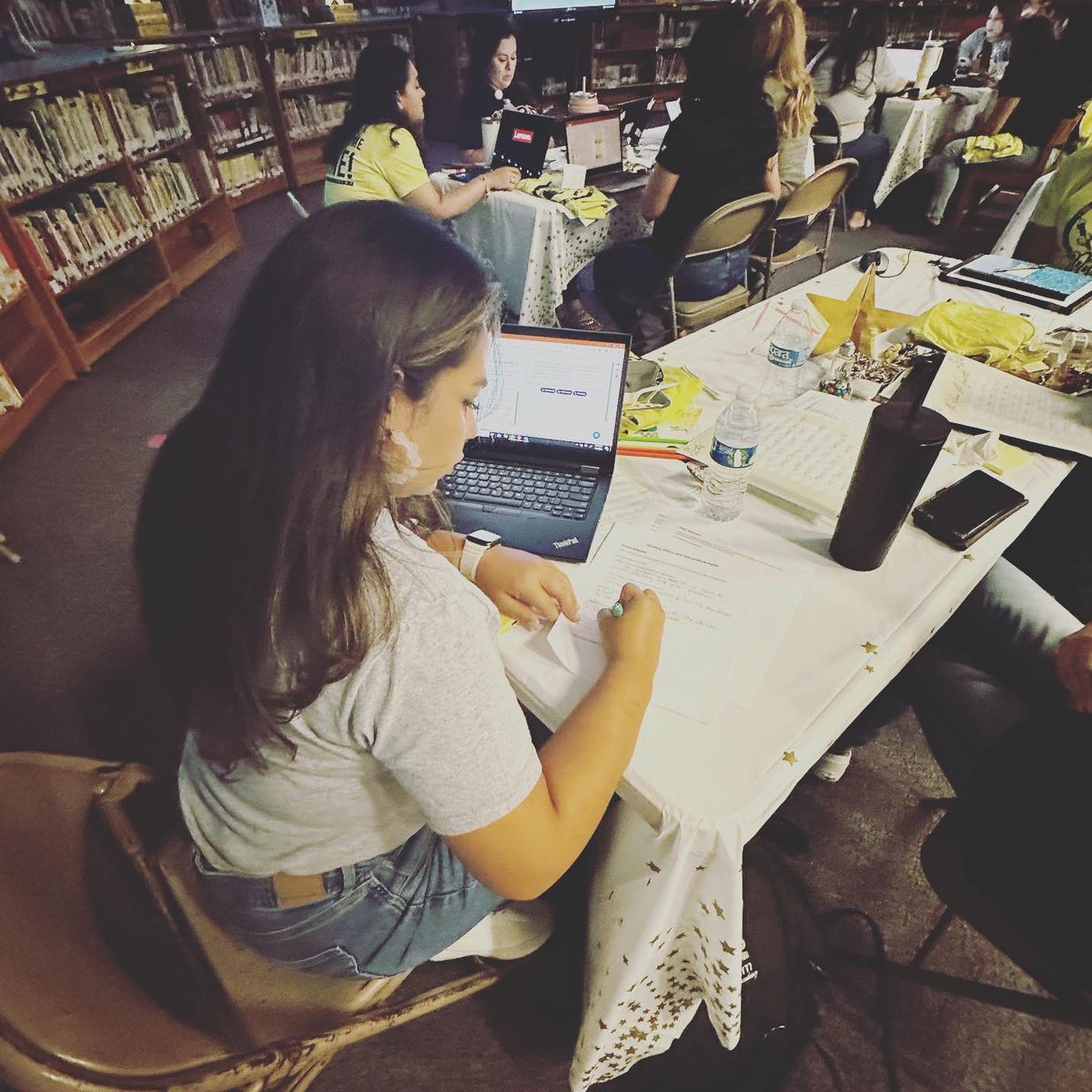 MilamMagnet's tweet photo. We are back together!! Enjoying preparing for an amazing year!! #ItsOURtimetoSHINE #GoTeam #ThankYou #ForYourHardWork πβ€οΈ https://t.co/IpFqSsq3hN