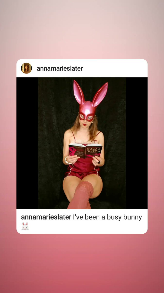 zbarhamjohnson's tweet photo. bedtime stories ;) good night fam xxx https://t.co/bhZaL979jt