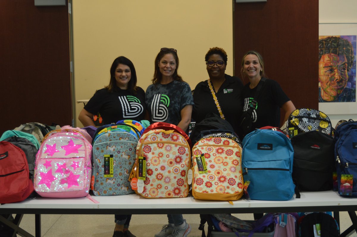 BBBSNEFL's tweet photo. Our Back to School bash was EPIC! From awesome community partners to tons of book bags and supplies, we showed that we're bigger together. Thank you to our sponsors - Publix Super Market Charities &amp; Jaguars Foundation and everyone who made it unforgettable! 🙌 #CommunityLove https://t.co/Fc0Y2MLtXz