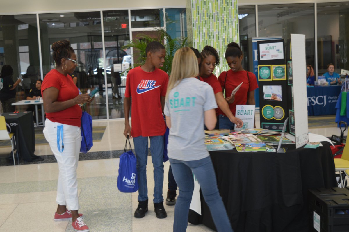 BBBSNEFL's tweet photo. Our Back to School bash was EPIC! From awesome community partners to tons of book bags and supplies, we showed that we're bigger together. Thank you to our sponsors - Publix Super Market Charities &amp; Jaguars Foundation and everyone who made it unforgettable! 🙌 #CommunityLove https://t.co/Fc0Y2MLtXz