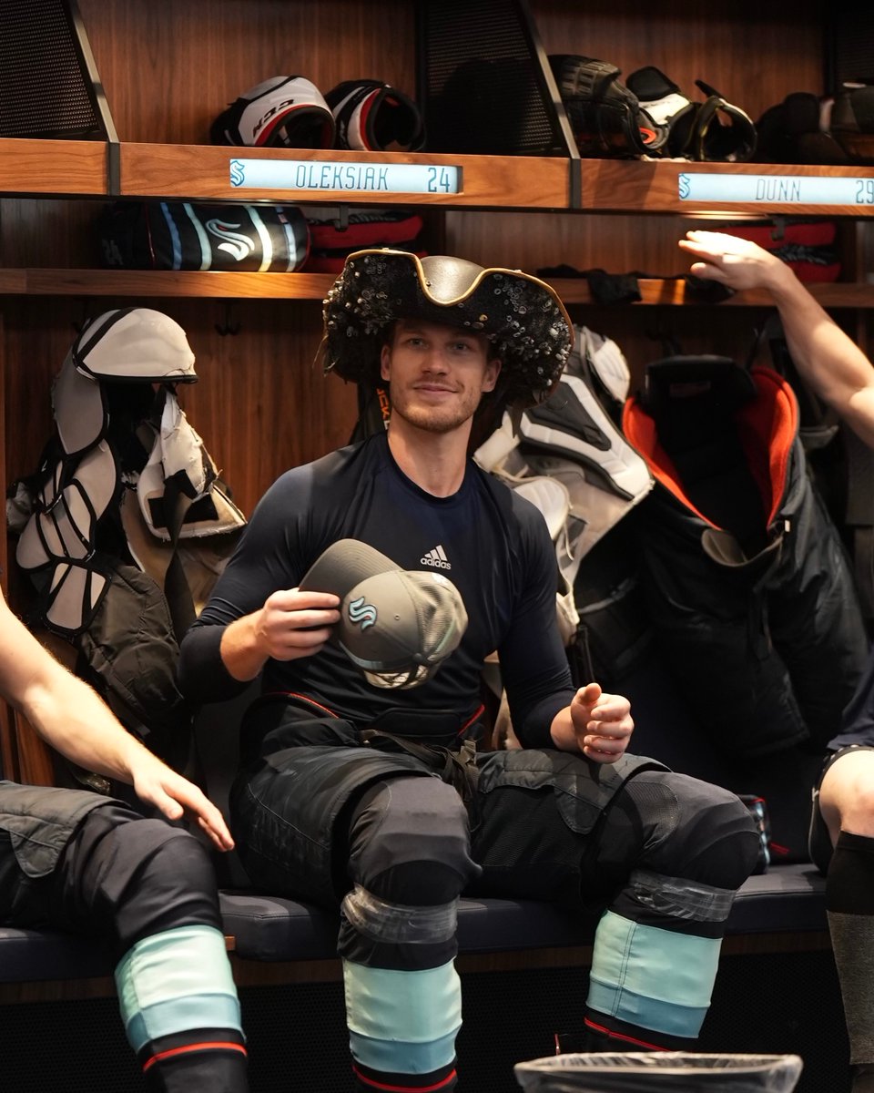 Seattle Kraken tweet media