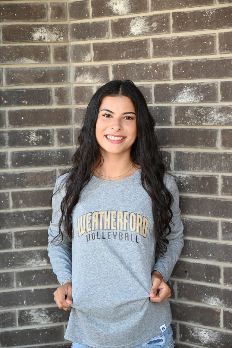 torisanchez2024's tweet photo. So excited to announce my verbal commitment to Weatherford College! 
Ready to be a Coyote 🖤💛 https://t.co/huD15aYI4r