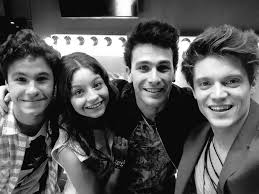 @Michaelronda @karolsevilla @GastonVietto_ @lionelferro