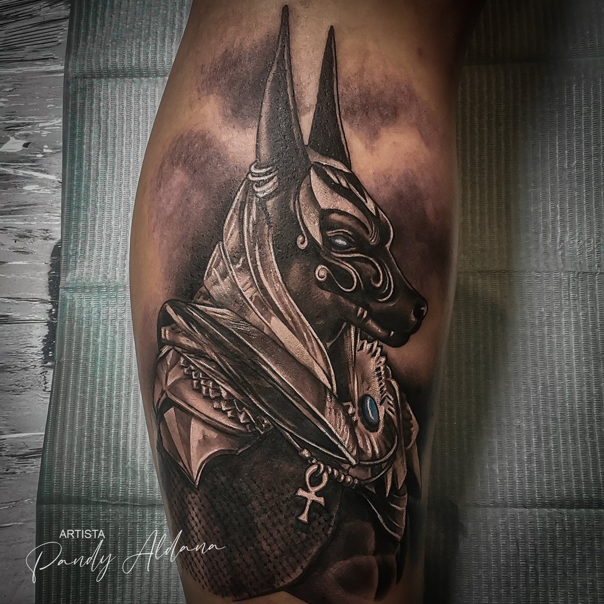 AcapulcoTCenter's tweet photo. Artista: Pandy Aldana
Citas e información al 744 481 1834 📞
#anubis #anubistattoo  #viralpost #viral #tattoo #tatuajes #black #acapulco #mexico https://t.co/g57ARPHPDI