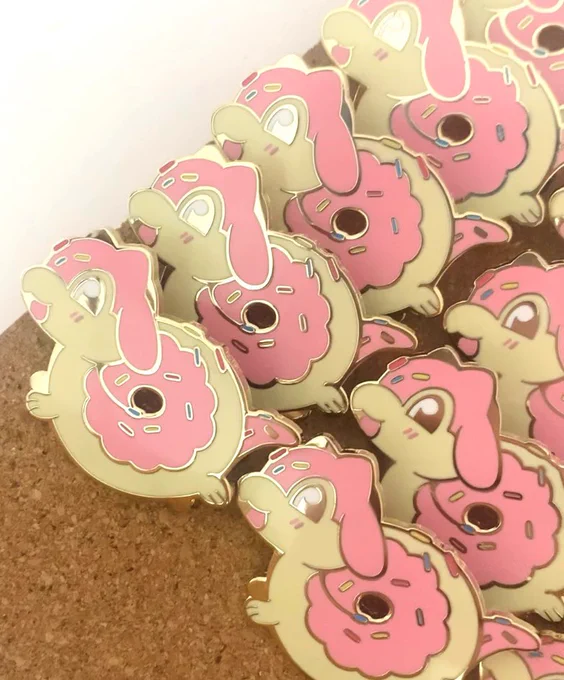 The fact that there's not a pink donut emoji is nothing short of criminal. 