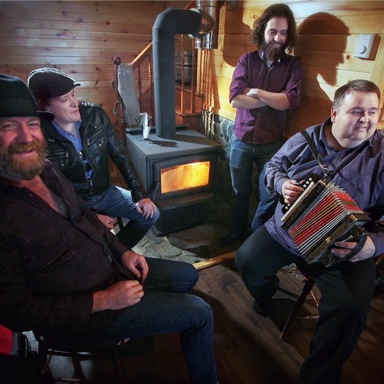 Atlantic Canada’s BIGGEST Kitchen Party on Sept. 14 - 17 at the 2023 PEI International Shellfish Festival presented by @dairyfarmersofpei

Friday:
 🎤Fabulously Rich
🎤Shanneyganock

Saturday:
🎤Honey, I'm Home
🎤Signal Hill

peishellfish.com #peishellfishfest