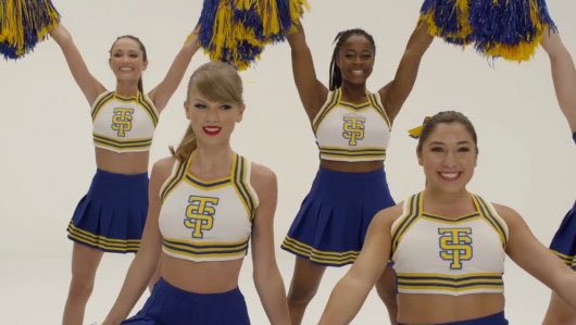 marisaarosee's tweet photo. @ErasTourResell @Eras_Resale My best friend and I would die for these tickets! Picture of me as one of the cheerleaders in the shake it off music video 🤩 https://t.co/5Tndtwu09H