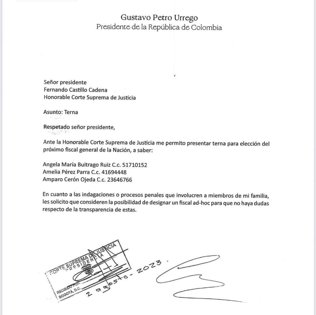 La Fiscalía General de la Nación será liderada por una mujer. 

Celebro la decisión del presidente <a href="/petrogustavo/">Gustavo Petro</a> por la terna que le entregó a la <a href="/CorteSupremaJ/">Corte Suprema de Justicia</a>.

Colombia contará con una fiscal de gran trayectoria y que estará al servicio de la justicia del país.
