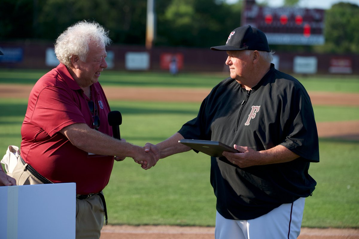 FalCommodores tweet picture