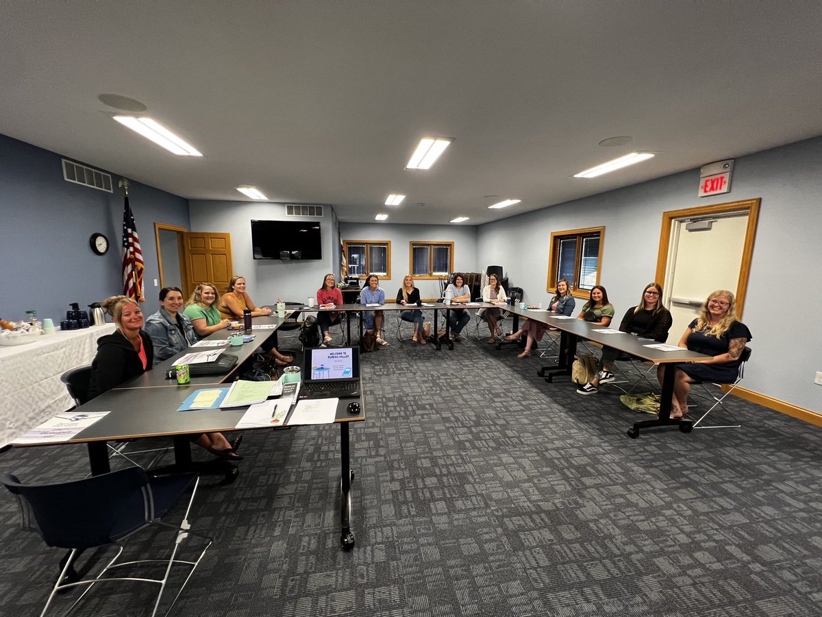 We are so excited to welcome our new staff to Bureau Valley!  I can’t wait to see the difference they make!  Go Storm ⚡️