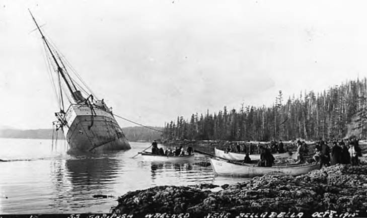 Oct 8, 1915, SS Mariposa of Alaska Steamship Company line hit rocks off British Columbia. Passengers uncomfortably gathered on the shore and were picked up two hours later. Ship saved but sank two years later. #cdnhist #bchist #alaskahistory #alaska