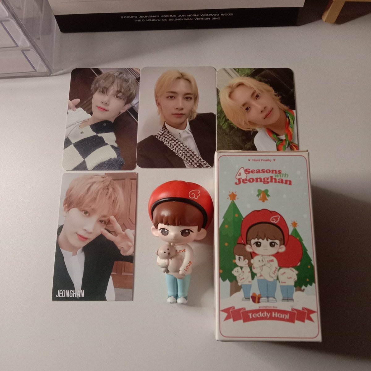 wooahae__e's tweet photo. LAST PRICE NA GUYS PLEASE BUY NYO NA

Wts Lfb Ph

SEVENTEEN JEONGHAN PC SET with JEONGHAN BAR FIGURINE

PRICE : 1500 IF PAYO 1400
FREE PF NA 

MOP : GCASH 
MOD : SDD  , JNT

Dop 3 days 
Rfs : need funds for school https://t.co/ydoeMkYxbZ