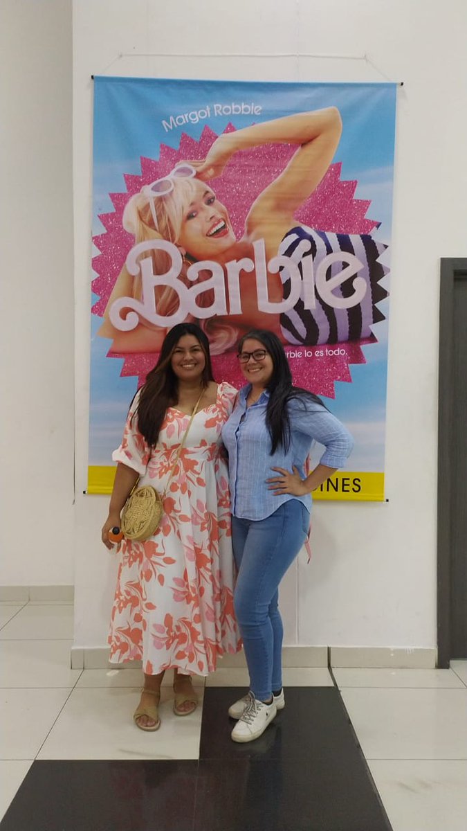 KimPrietoC8's tweet photo. ¡Qué noche! 🥳
PD: La película; un acierto total.
#Barbie #BarbieMovie #BarbieTheMovie https://t.co/c2zlcQvlTP
