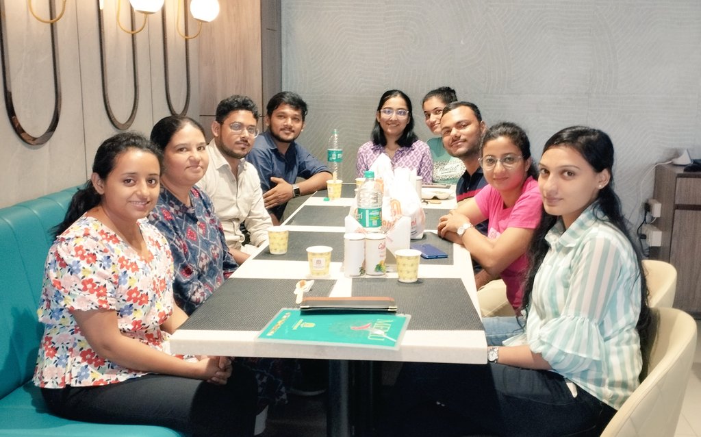 k_kritzz's tweet photo. Bid adieu @DivyaSingh_lab.. Thanks for all the wonderful memories..
#farewell #labtimes #researchersLife #happysmiles https://t.co/EZvCR3uC1l