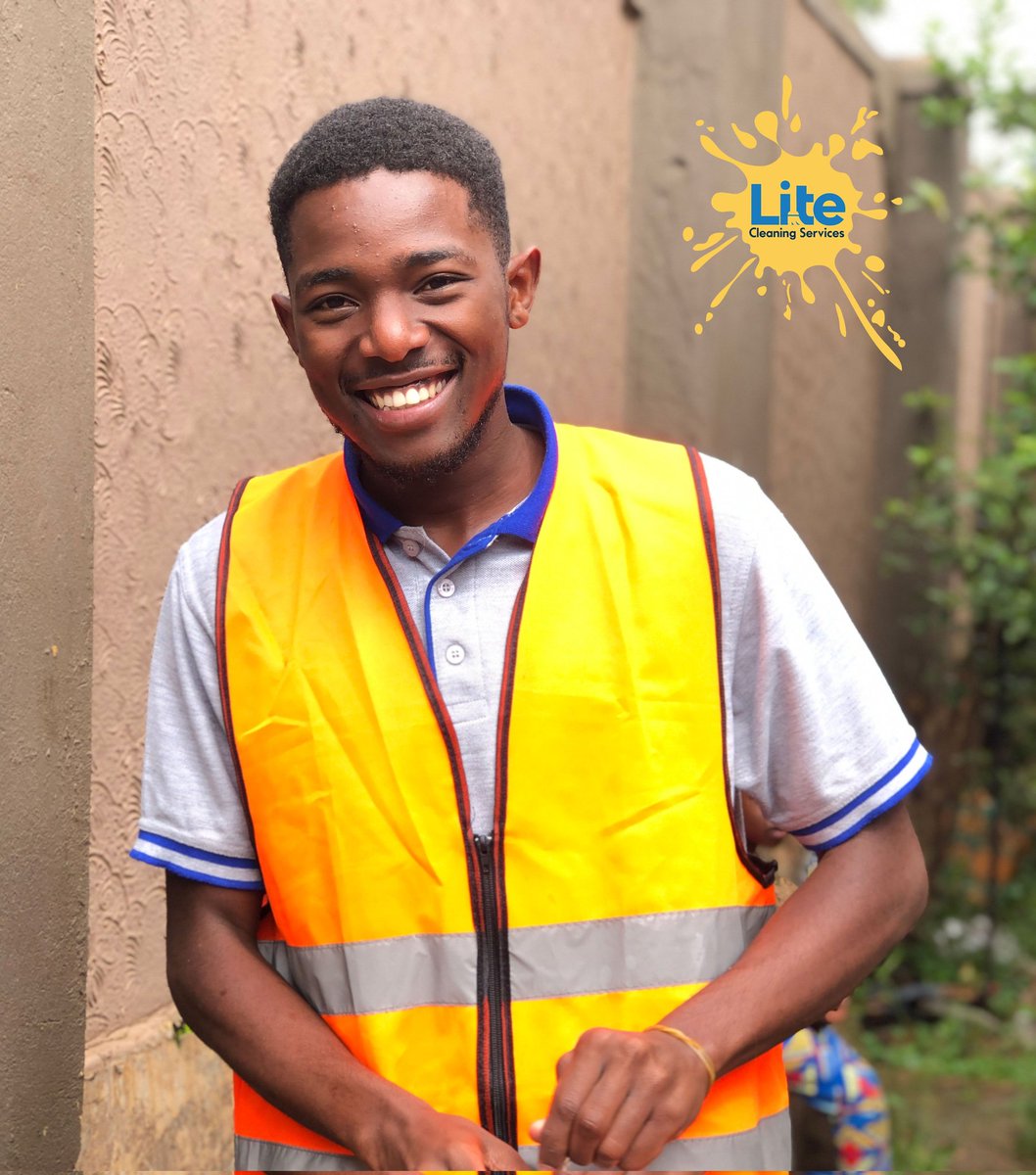 benjiethecleanr's tweet photo. A clean and sustainable space can promote productivity😉 and a healthy work environment.
Come back to a cleaner space where you can simply relax without worries about cleaning.🤗
Contact: 0781372369/0702472891 #ecocleaning #litecleaning #sustainablecleaning https://t.co/GZhGoLnhu7
