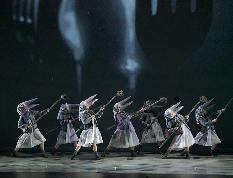🧁Announcing Hansel &amp; Gretel Child Extra Auditions🧁

We're looking for dance students from all over NZ who are minimum Grade 2 level, between 120-130cm tall, have good classical technique and are confident on stage. 

Find out more: rnzb.org.nz/about/careers-…

📸 Stephen A’Court.